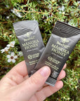 BeeNZ UMF 5+ (MGO 83+) Mānuka Honey Sachets – 12-pack of 0.35oz travel servings with mild earthy sweetness. Perfect for energy, immune & wellness support anywhere.