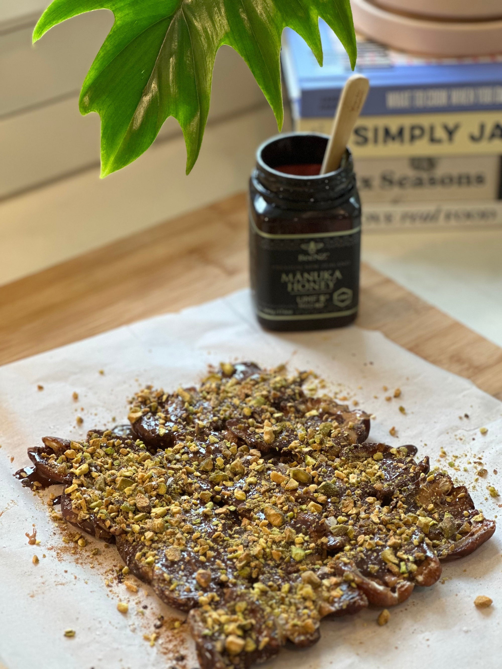 Pistachio Date Bark with Mānuka Honey